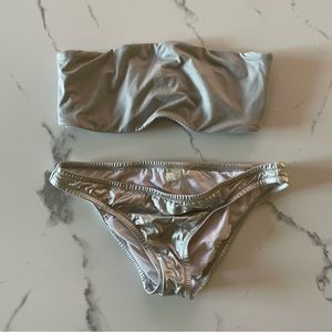 Gray / Metallic silver bikini